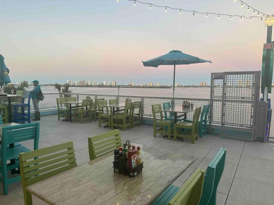 Beautiful Oceanfront Two Bedroom Condo Daytona Beach Eksteriør bilde